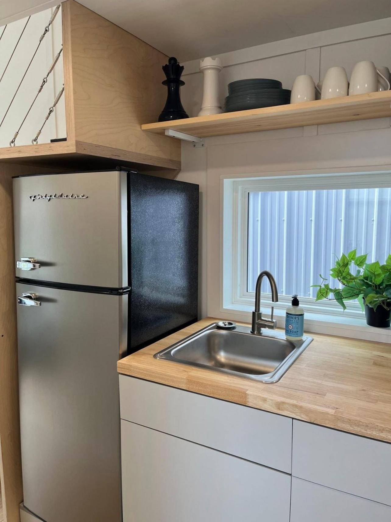 The Mockingbird Tiny Home Перри Экстерьер фото