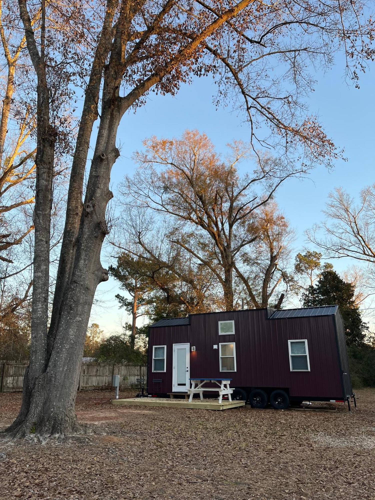 The Mockingbird Tiny Home Перри Экстерьер фото